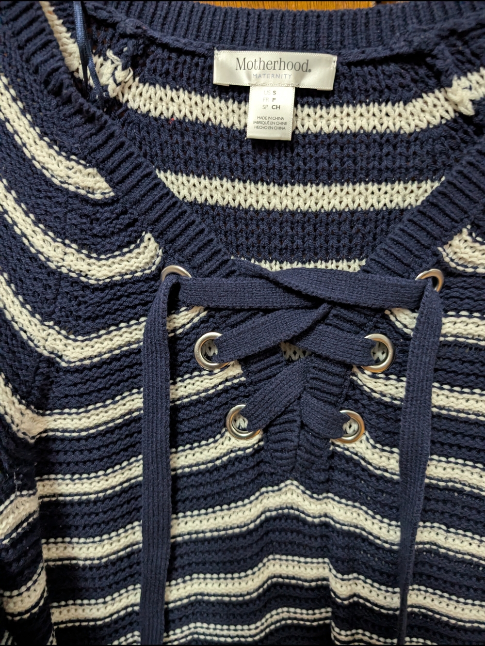 3 Maternity Sweaters - Picture 9 of 10